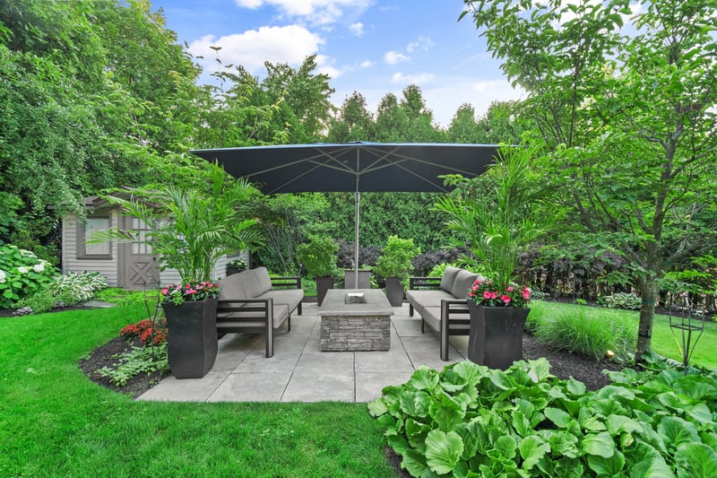 Luxury estate at 14 Delbrook Court, Hamilton, ON — photo 4