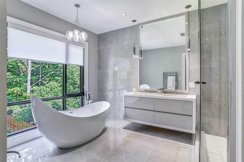 Luxury estate at 1433 Myron Drive, Mississauga — photo 12