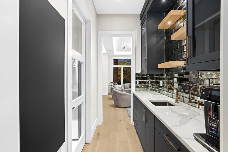 Luxury estate at 17568 102 Avenue, Surrey, BC — photo 6