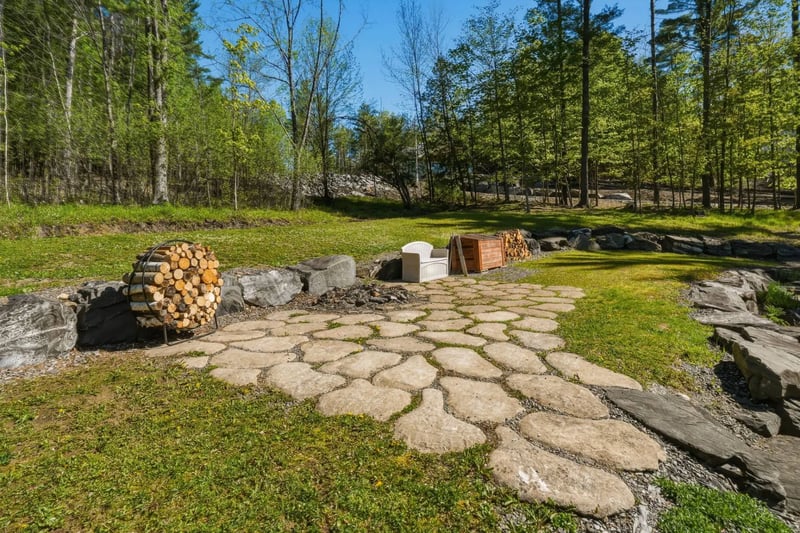 Luxury estate at 265 Rue Rosedale, Ayer's Cliff, QC — photo 48