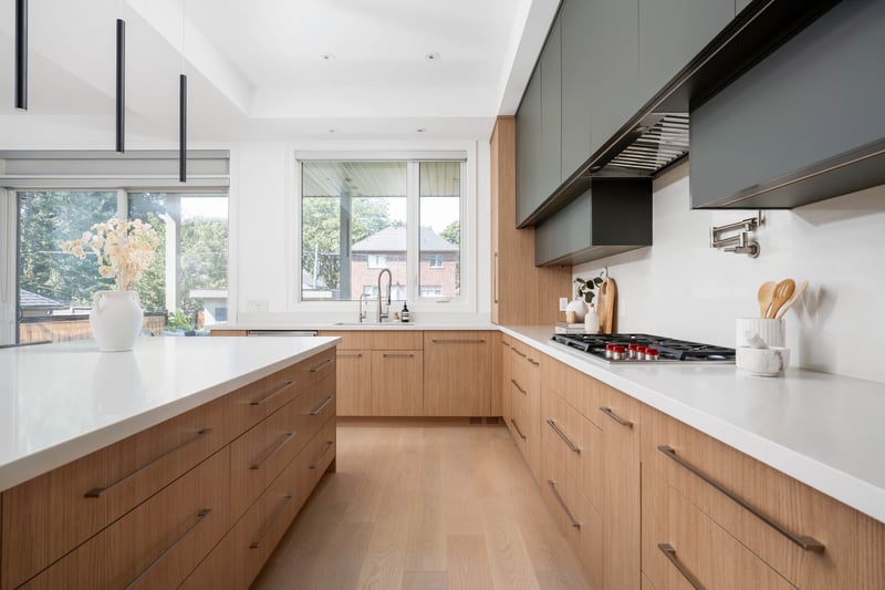 Luxury estate at 34 Edgecroft Road, Toronto, ON — photo 13
