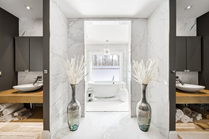 Luxury estate at 3205 Highpoint Court, Burlington, ON — photo 20
