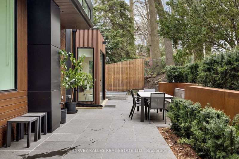 Luxury estate at 30 Edenbrook Hill, Etobicoke, ON — photo 19