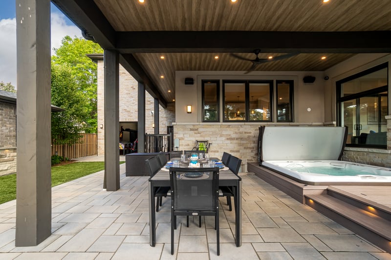 Luxury estate at 100 Seneca Drive, Hamilton, ON — photo 45