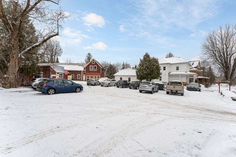 Luxury estate at 30 Rue Principale Sud, Sutton, QC — photo 27