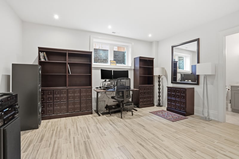 Luxury estate at 1395 Trotwood Avenue, Mississauga, ON — photo 27