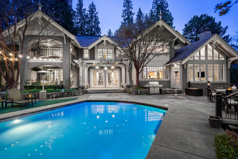 Luxury estate at 2958 Mathers Crescent, West Vancouver, BC — photo 3