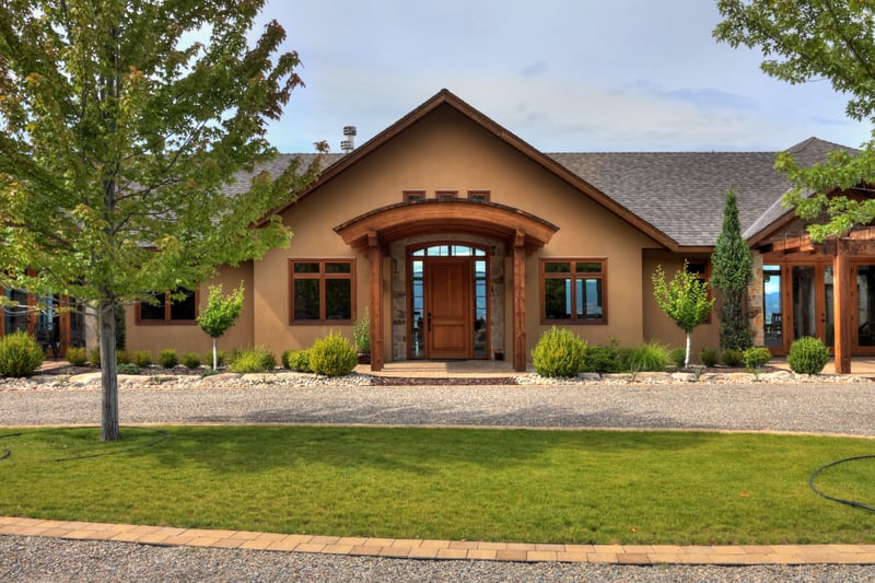 Luxury estate at 105 Timberline Road, Kelowna, BC — photo 3