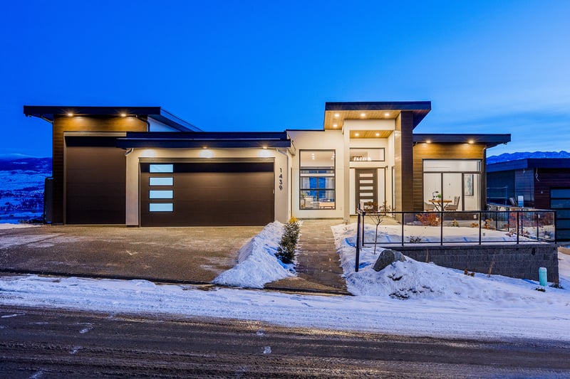 Luxury estate at 1439 Vineyard Drive, West Kelowna — photo 2