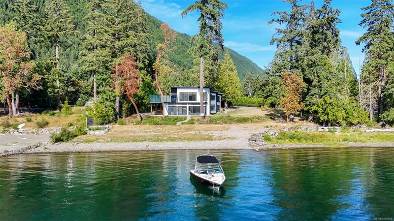 Luxury estate at Lot B Sa-Seen-Os Road, Youbou, BC — photo 4