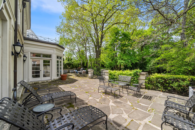 Luxury estate at 94 Dunvegan Road, Toronto, ON — photo 32