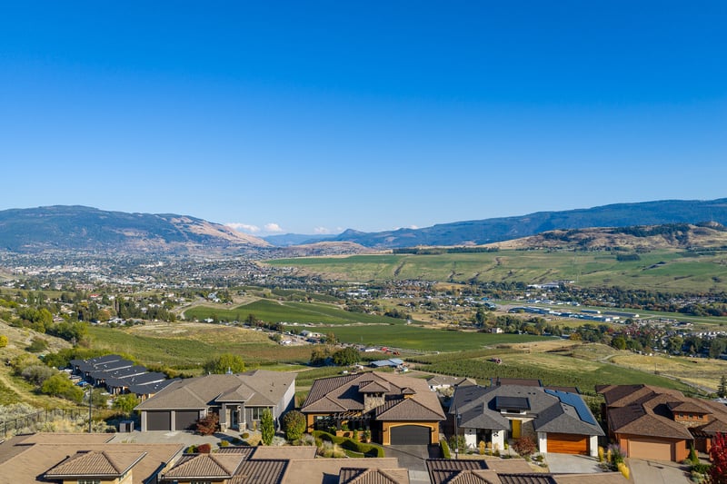 Luxury estate at 328 Cordon Place, Vernon, BC — photo 42