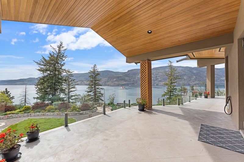 Luxury estate at 328 Lochview Road, Kelowna, BC — photo 15