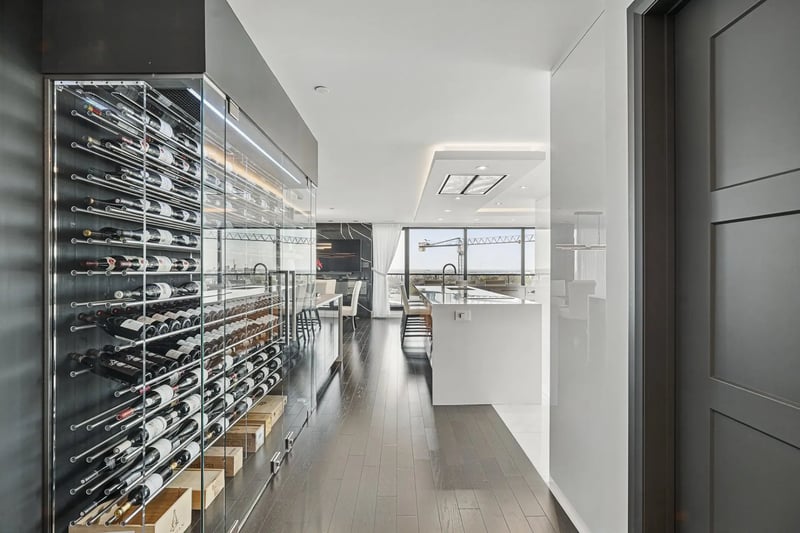 Luxury estate at 1400 Av. des Draveurs #1005, Trois-Rivieres, QC — photo 10