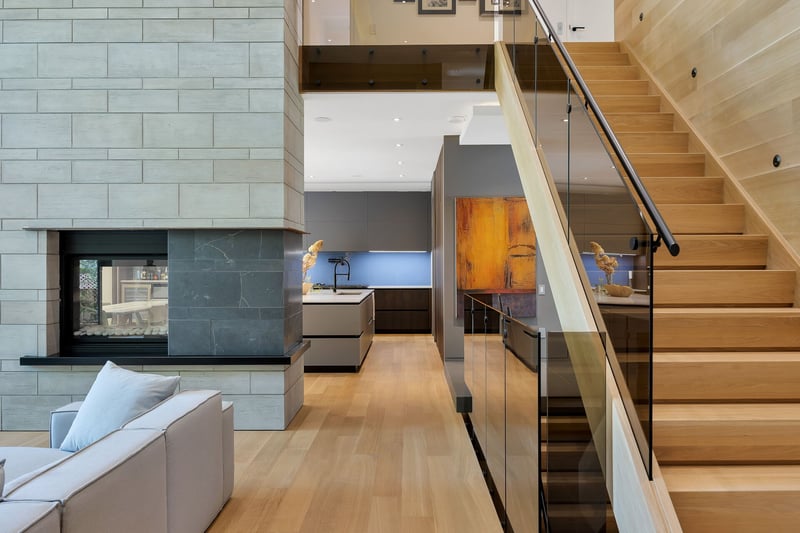 Luxury estate at 11 North Drive, Toronto — photo 4