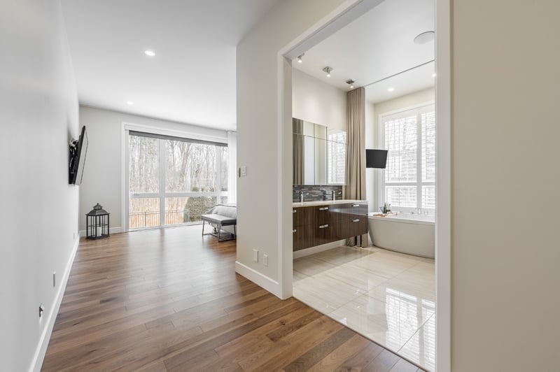 Luxury estate at 7375 Chemin de Saint-Jean, La Prairie, QC — photo 10