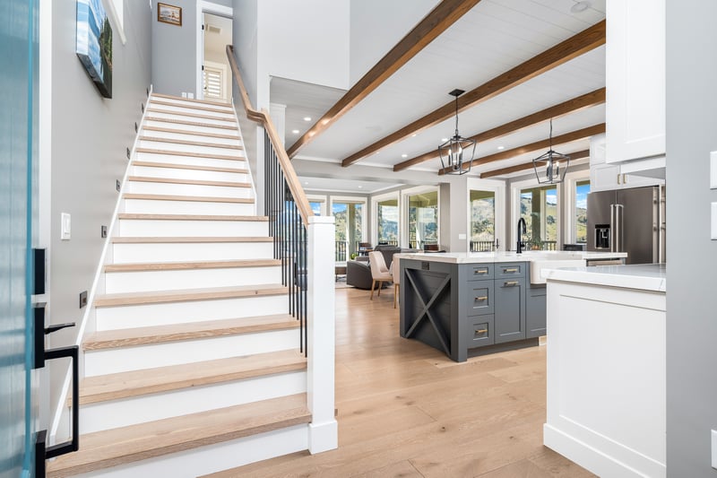 Luxury estate at 8000 Bench Row Road, Vernon, BC — photo 4