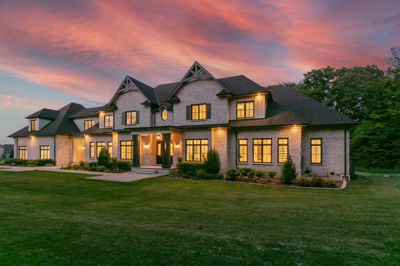 Luxury estate at 2606 Harvest Moon Lane, Burlington, ON — photo 35