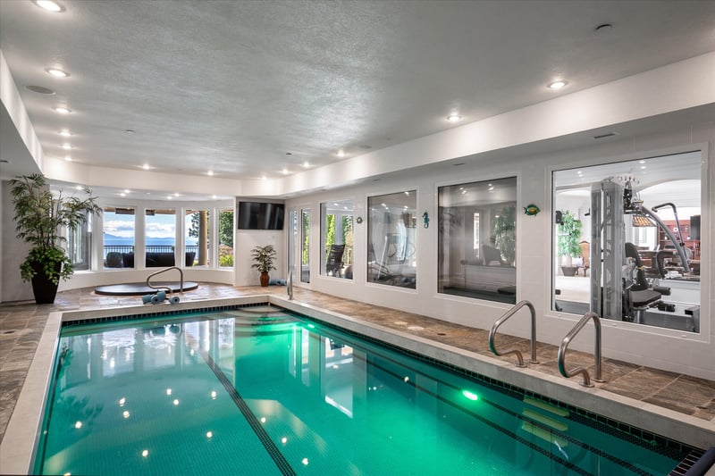 Luxury estate at 13822 Marine Drive, White Rock, BC — photo 17
