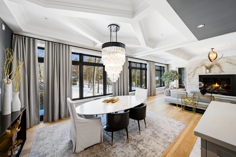 Luxury estate at 3205 Highpoint Court, Burlington, ON — photo 13