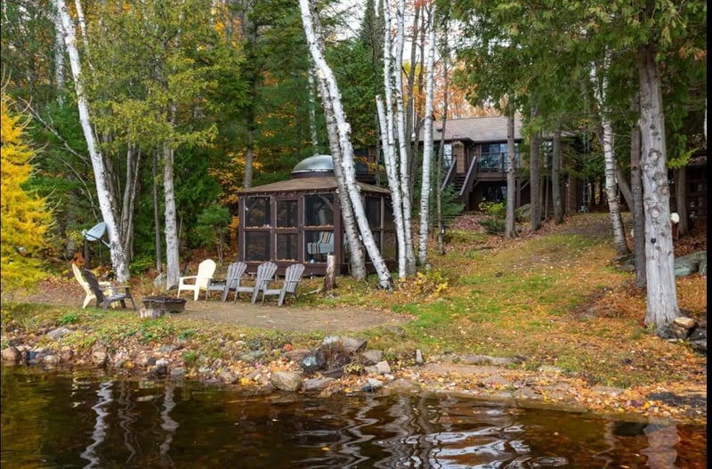 Luxury estate at N Menominee Lk Rd, Huntsville, ON — photo 18