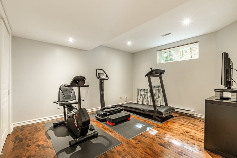 Luxury estate at 25 Rue des Tourterelles, Montréal, QC — photo 24