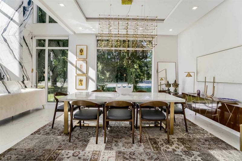 Luxury estate at 560 Shenandoah Drive N, Mississauga — photo 4