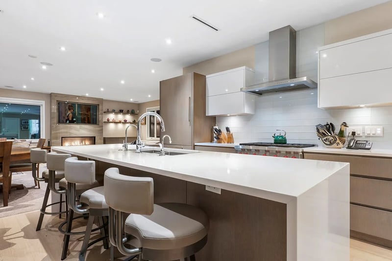 Luxury estate at 990 Jefferson Avenue, West Vancouver, BC — photo 37