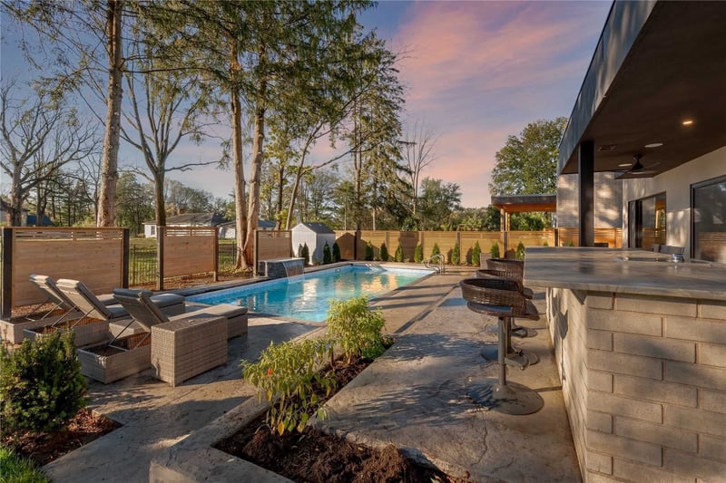 Luxury estate at 142 Blair Lane, Hamilton — photo 14