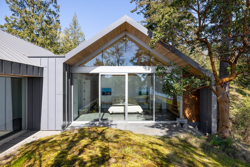 Luxury estate at 931 Ocean Park Lane, Bowen Island, BC — photo 25