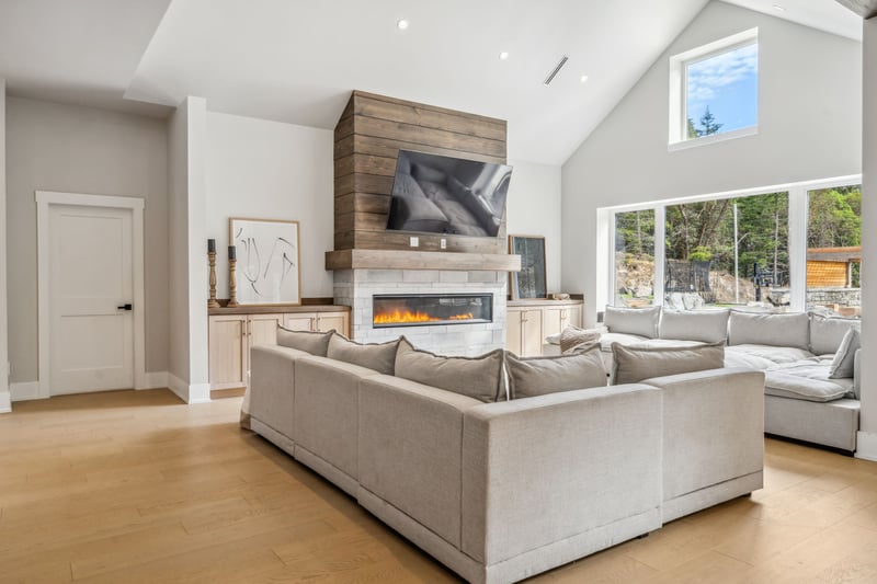 Luxury estate at 6707 Willis Point Rd, Victoria, BC — photo 31