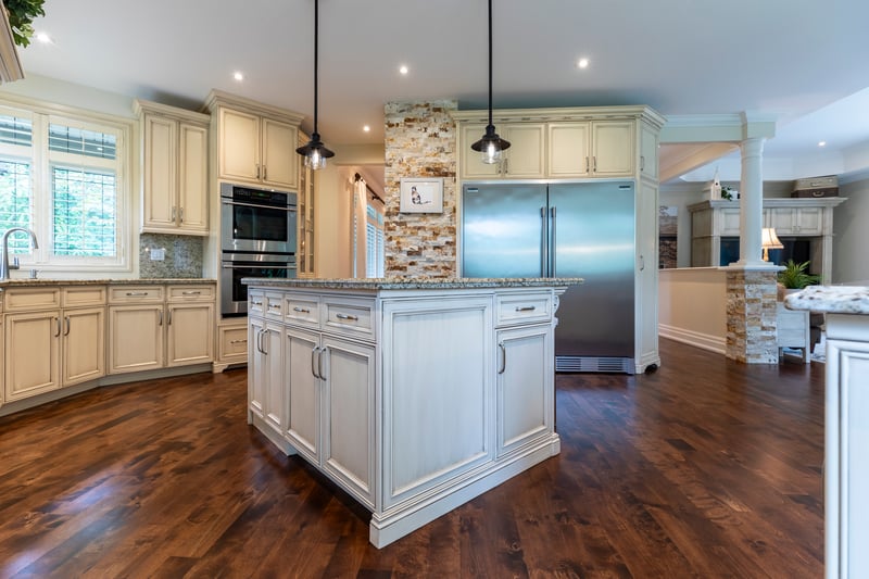 Luxury estate at 37 Ranch Rd, Brantford, ON — photo 10