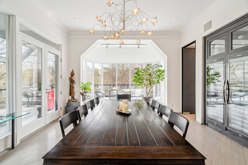 Luxury estate at 18 Timberglade Court, North York, ON — photo 8
