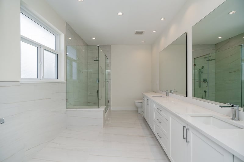 Luxury estate at 576 Linton Street, Coquitlam, BC — photo 12