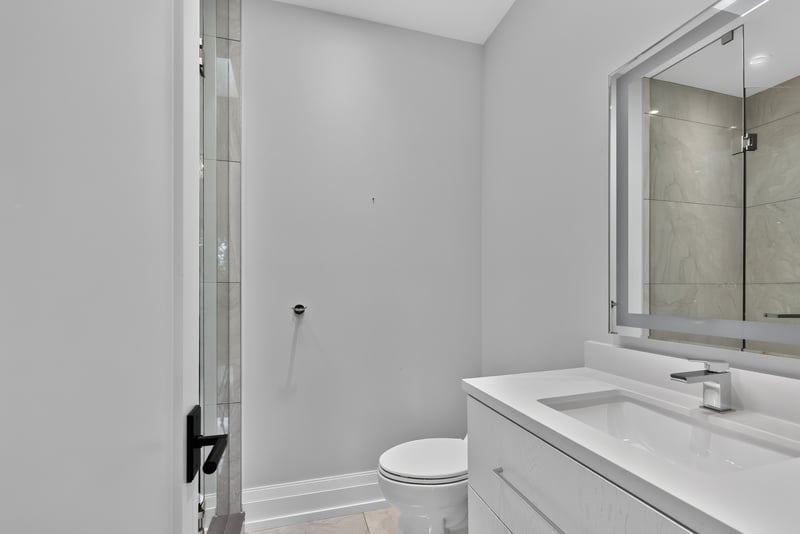 Luxury estate at 533 Carson Lane, Oakville, ON — photo 25