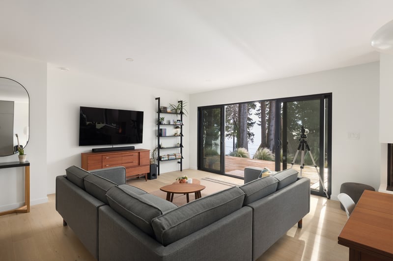 Luxury estate at 107 Mahan Road, Gibsons, BC — photo 10