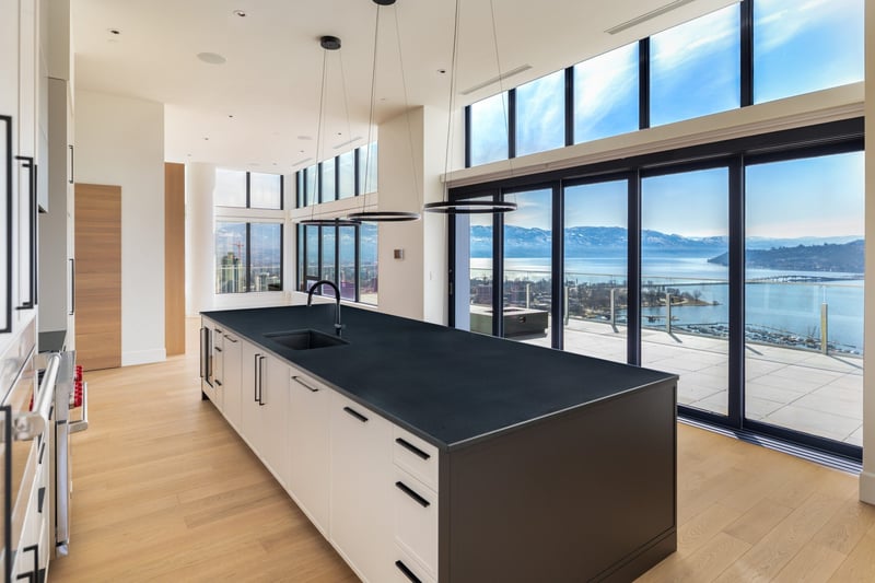 Luxury estate at 1191 Sunset Drive #3601, Kelowna, BC — photo 4