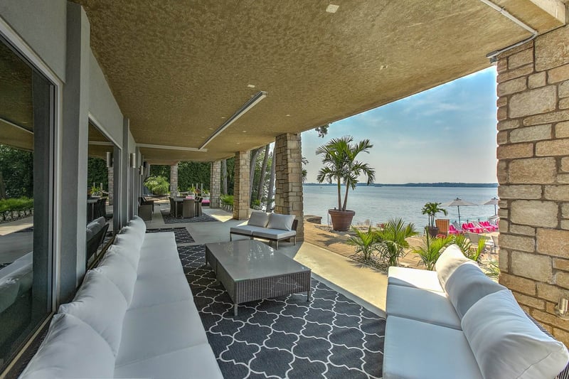 Luxury estate at 384 Rue Girouard, Oka — photo 12