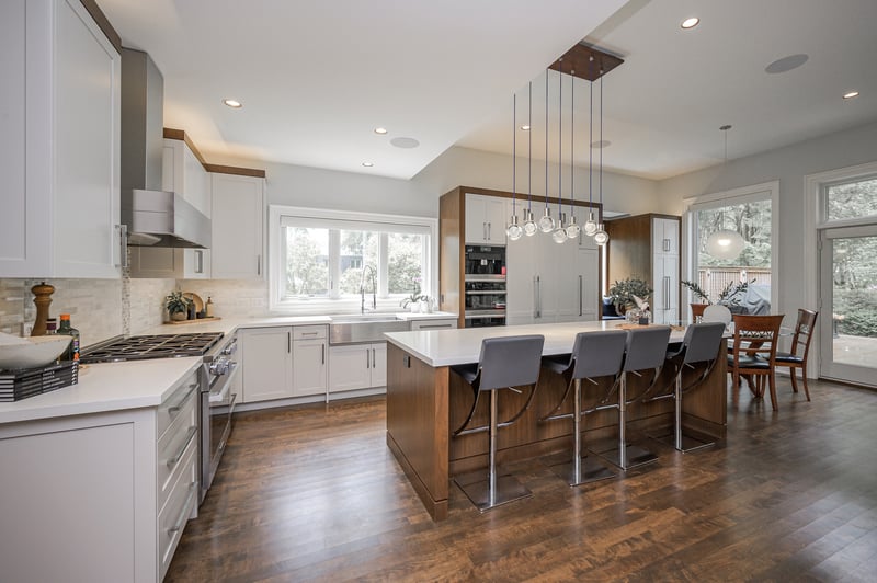 Luxury estate at 4169 Lakeshore Road, Burlington, ON — photo 8