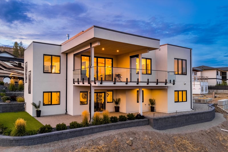 Luxury estate at 17499 Sanborn Street, Summerland, BC — photo 3