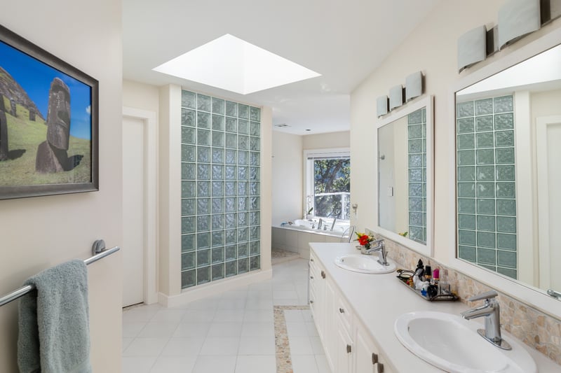 Luxury estate at 7090 Brentwood Drive, Brentwood Bay, BC — photo 30