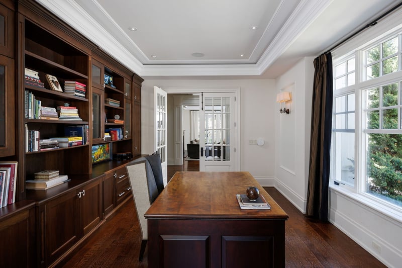 Luxury estate at 64 Brentwood Road, Oakville, ON — photo 7