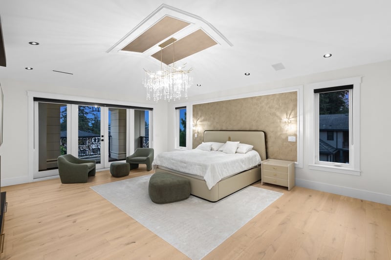 Luxury estate at 13083 57 Avenue, Surrey, BC — photo 15