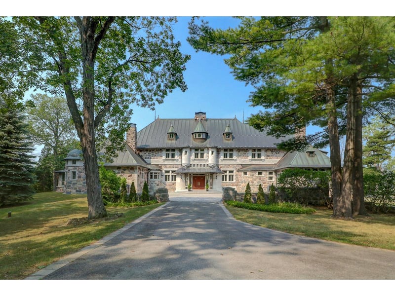 Luxury estate at 290 Chemin Senneville, Senneville, QC — photo 16
