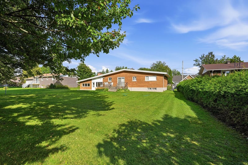 Luxury estate at 248 Rue Neil, Granby, QC — photo 43