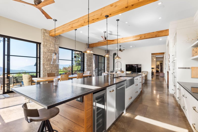 Luxury estate at 26 Commonage Road, Vernon, BC — photo 14