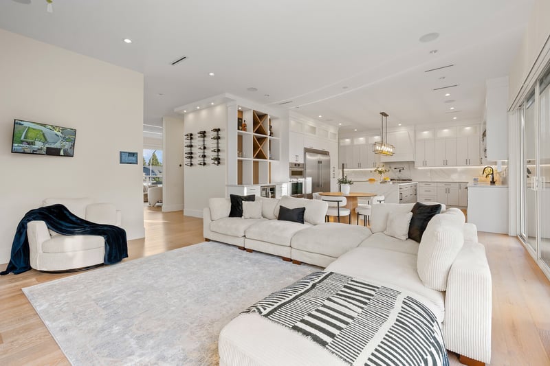 Luxury estate at 1267 160A Street, Surrey, BC — photo 11