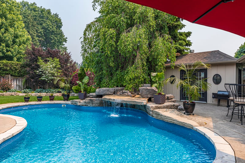 Luxury estate at 115 Rosemary Lane, Ancaster, ON — photo 37