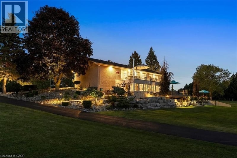 Luxury estate at 12216 Sixth Line, Acton, ON — photo 7
