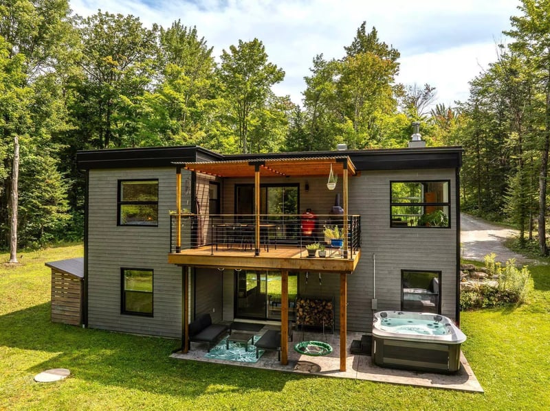Luxury estate at 18 Rue des Faux Trembles, Eastman, QC — photo 41